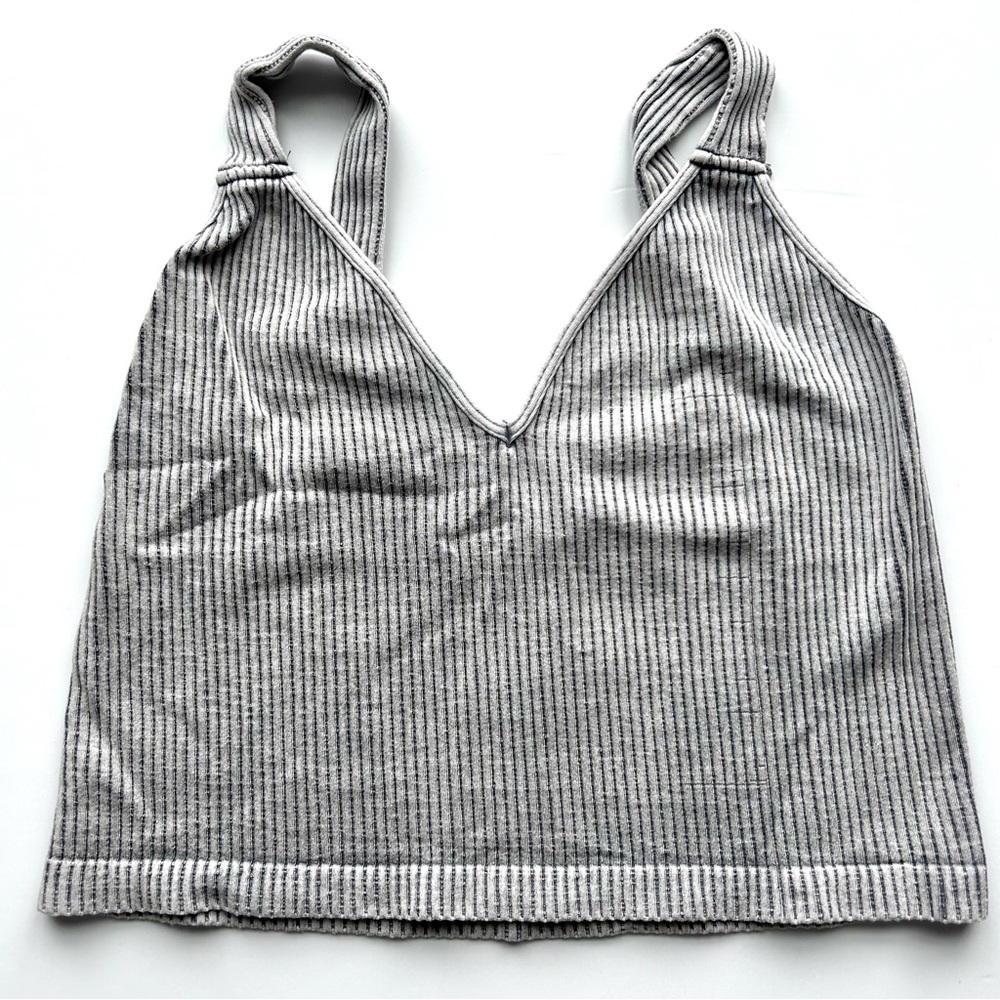 🍒(A261) NEW Free People Intimately Washed Seamless Crop. Washed Gray. Size: M/L - Picture 3 of 7